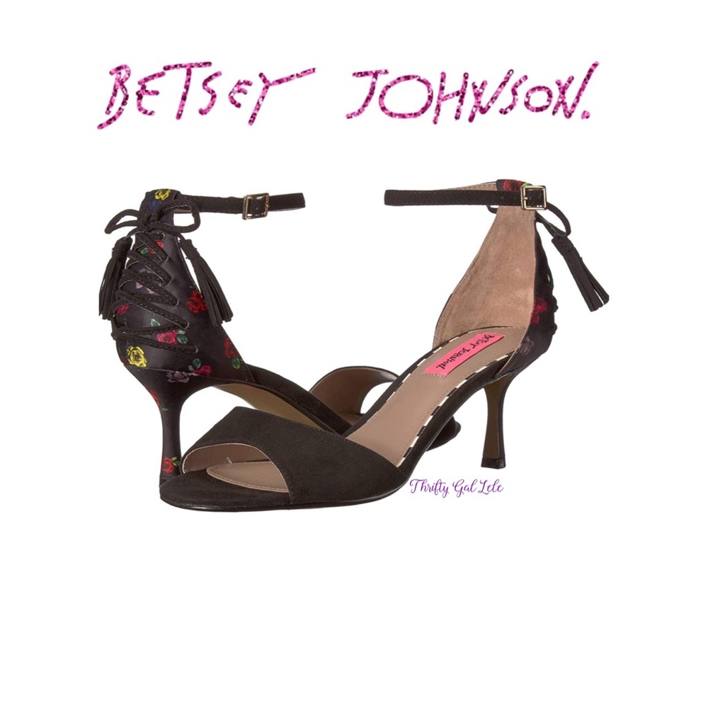 Betsey Johnson RESSY Black Multicolored Heel